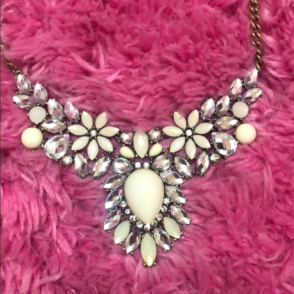 Statement Necklace - Picture 2 of 2